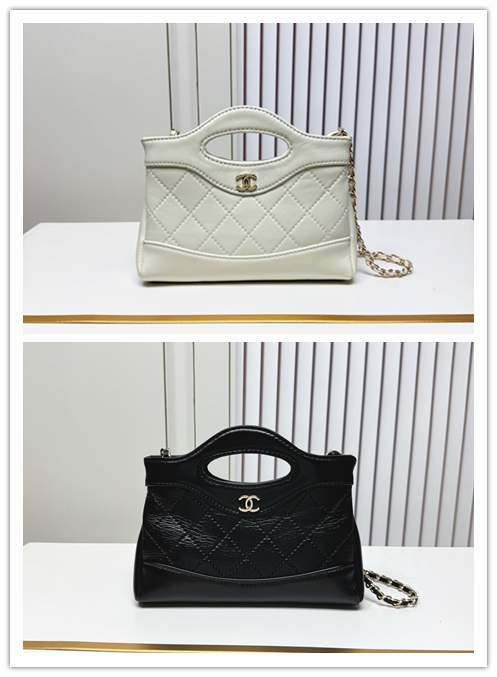 Picture of Chanel Handbags 2 _SKUfw239832695fw